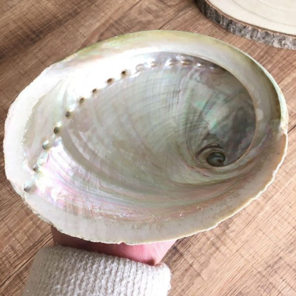 made-by-nelly-grande-abalone- nacre-blanche