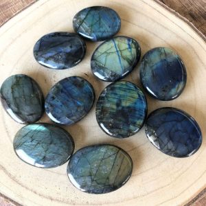 made-by-nelly-galet-labradorite